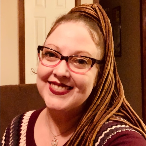 Meet your Posher, Red McMorris - Picture 2 of 2